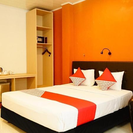 פאנגקאלפינאנג Grand Vella Hotel מראה חיצוני תמונה