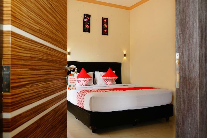 פאנגקאלפינאנג Grand Vella Hotel מראה חיצוני תמונה
